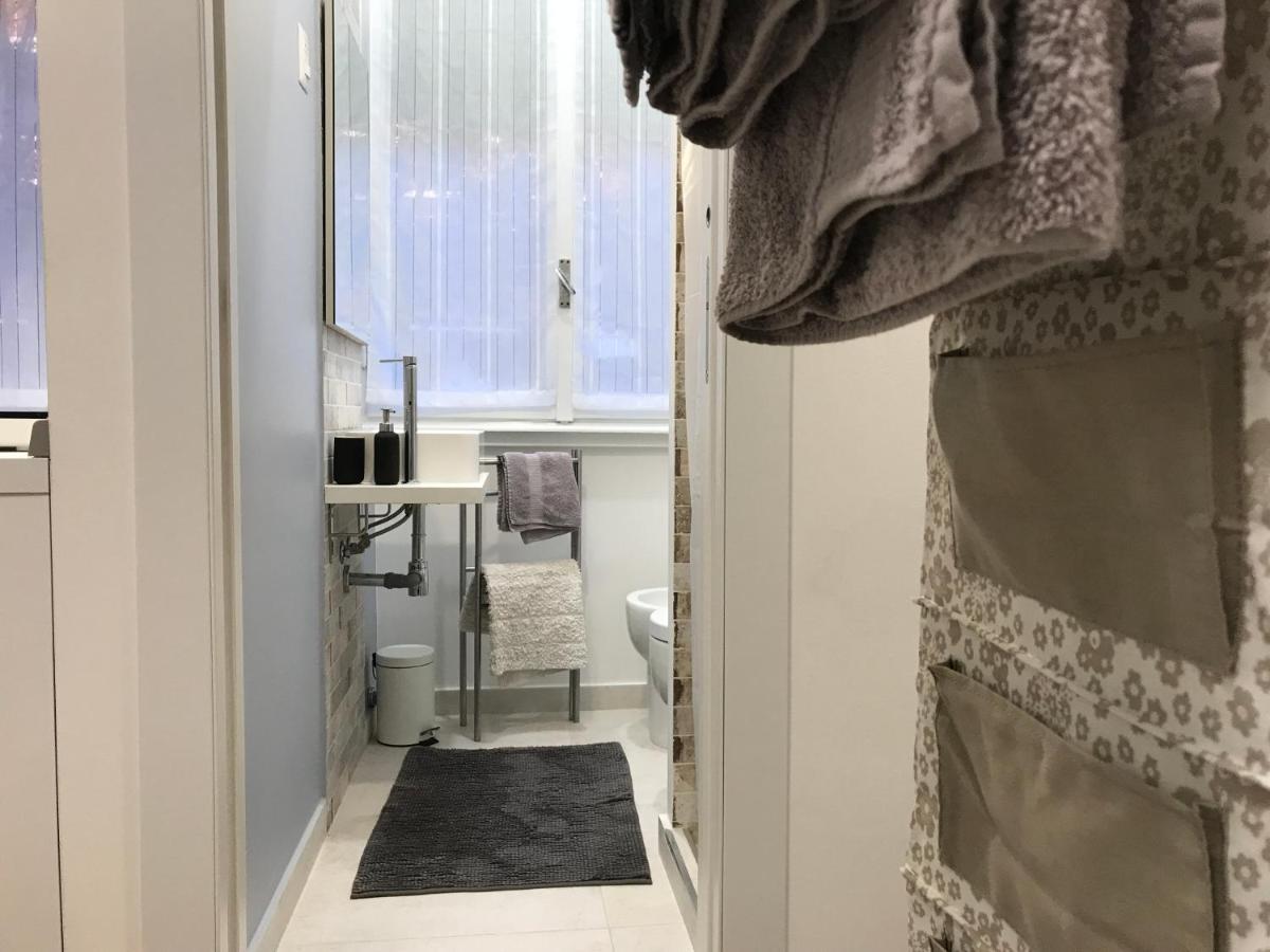 Studio 25 Apartment - Near Metro M3 Милан Экстерьер фото